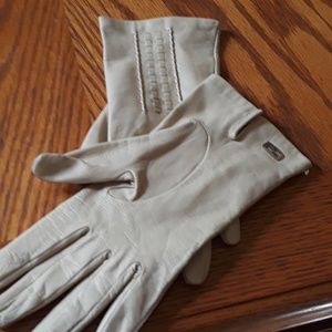 Gloves